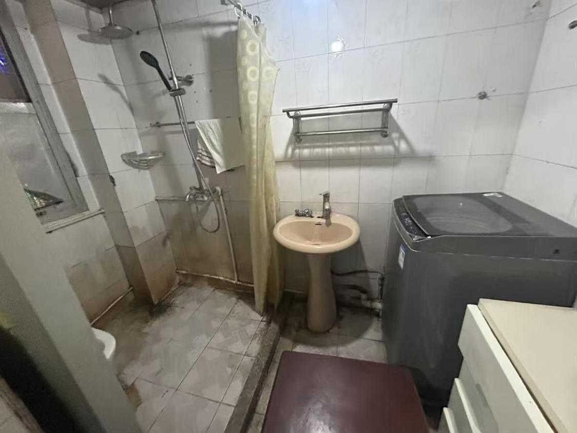 整租·东南一村