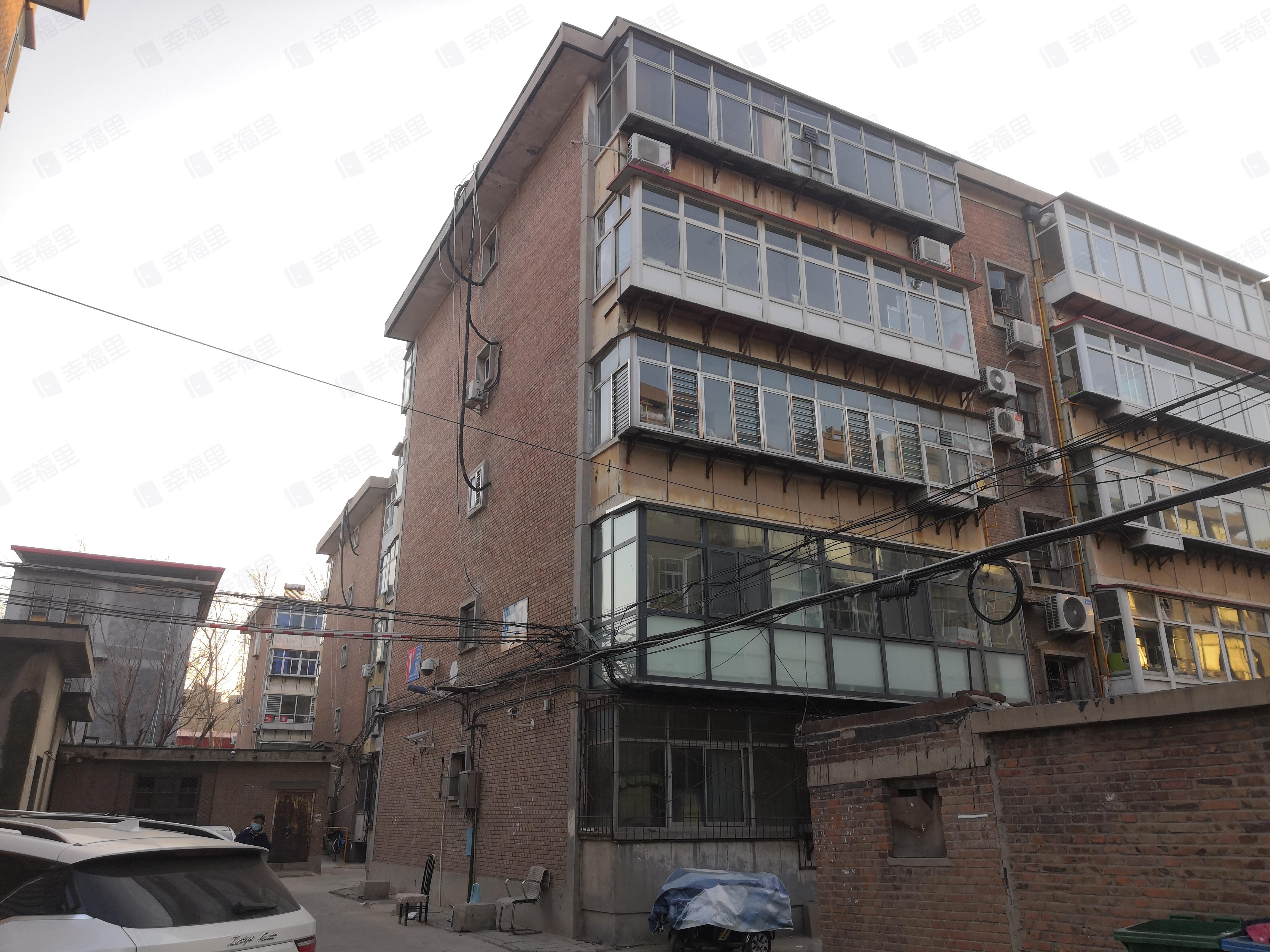 公安局宿舍(北城路)小区效果图