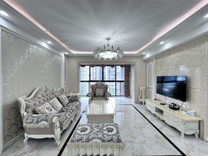 长沙县开元路整租 恒基凯旋门(一二期)4室2厅/153平/低楼层