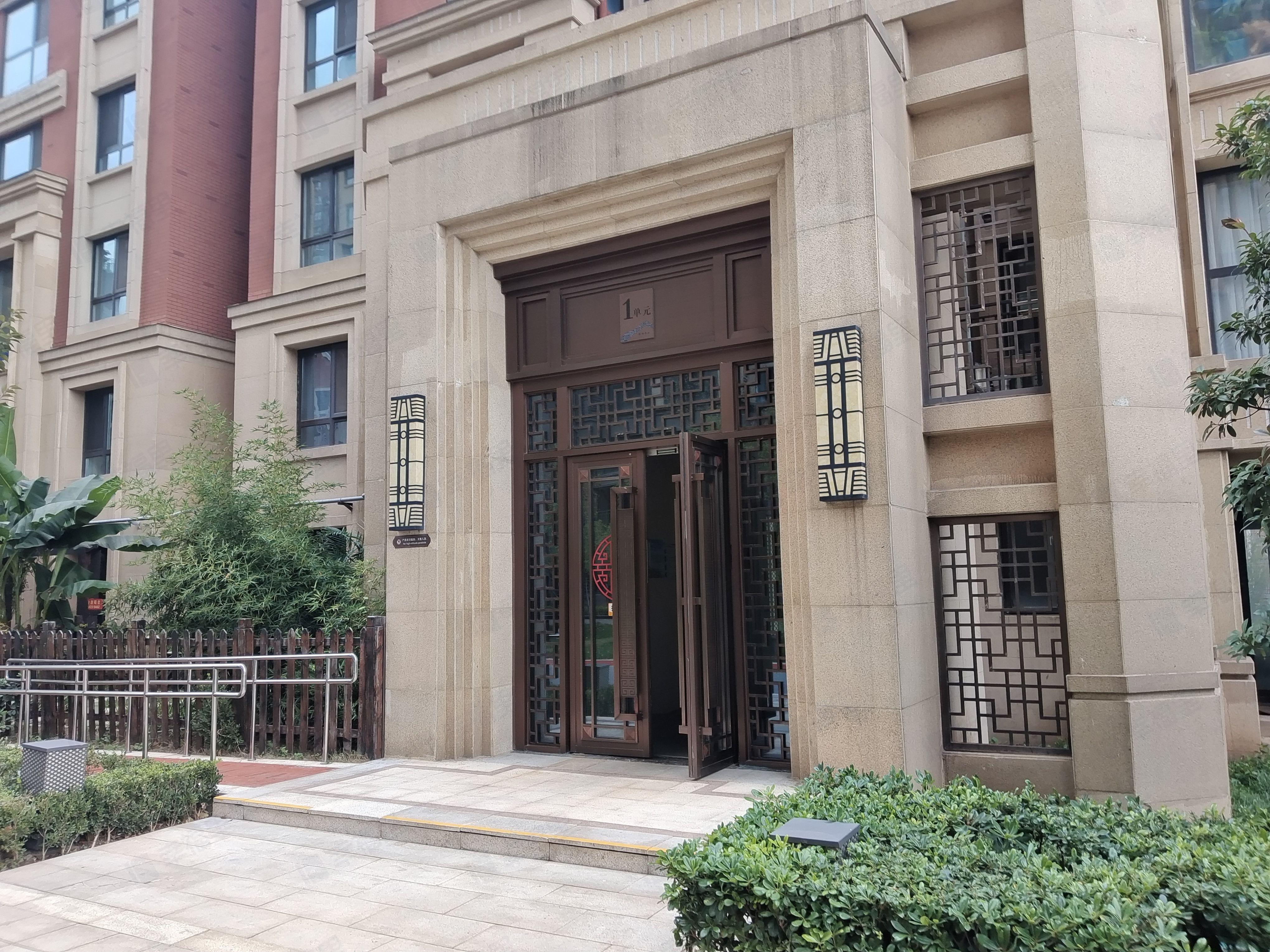 红星紫御半山小区效果图