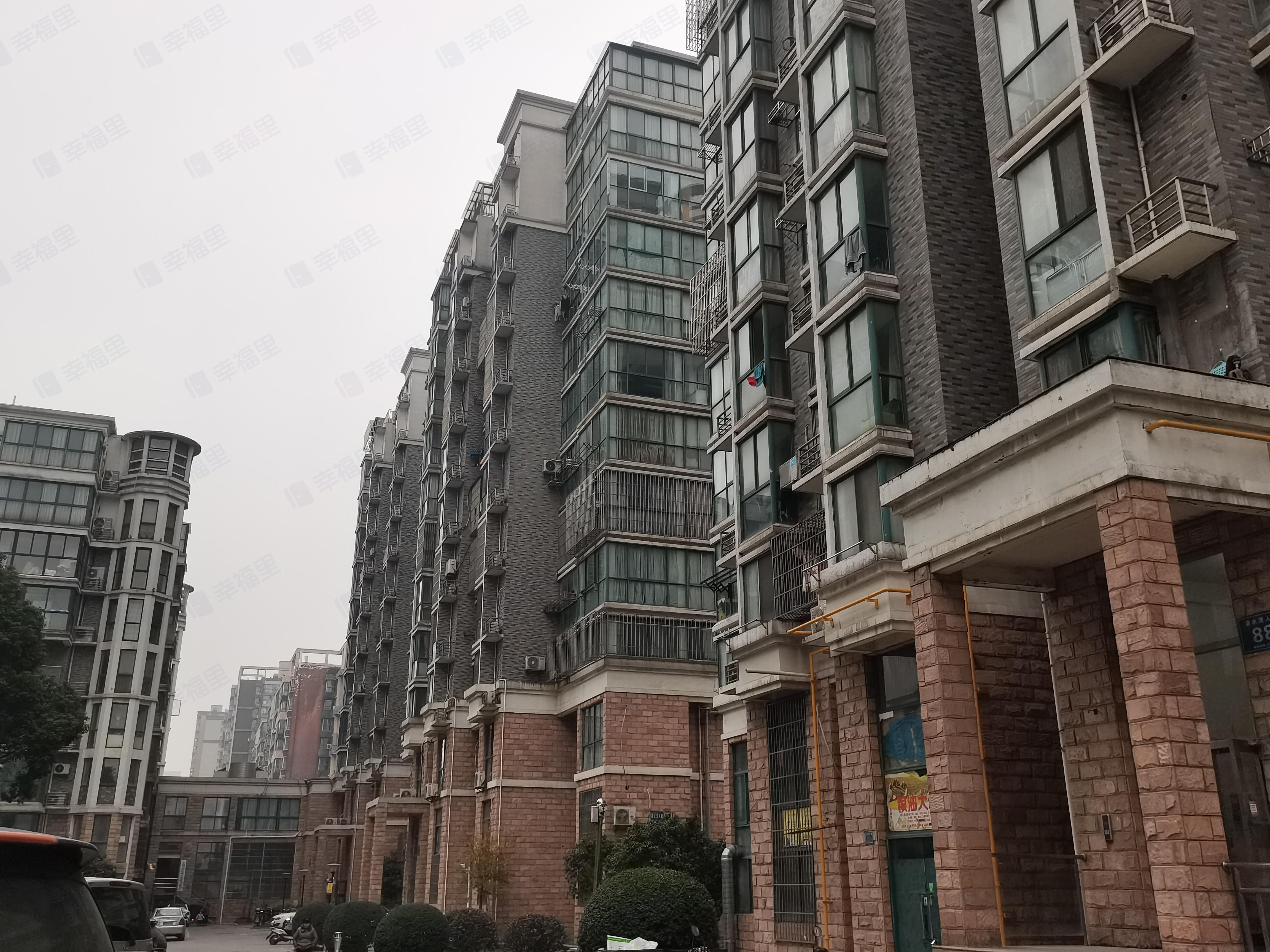 华厦清水湾小区效果图