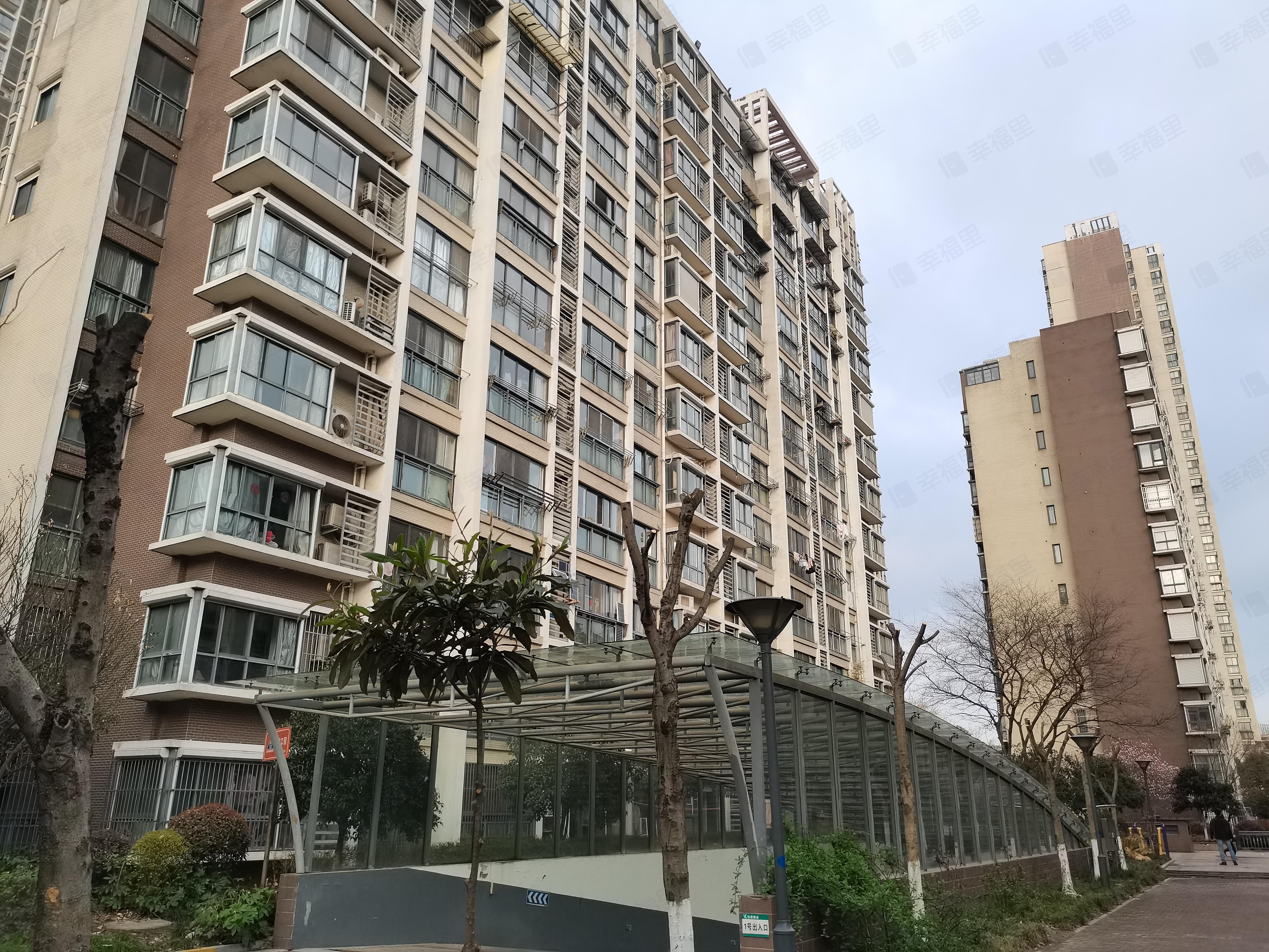 惠山雅苑小区效果图