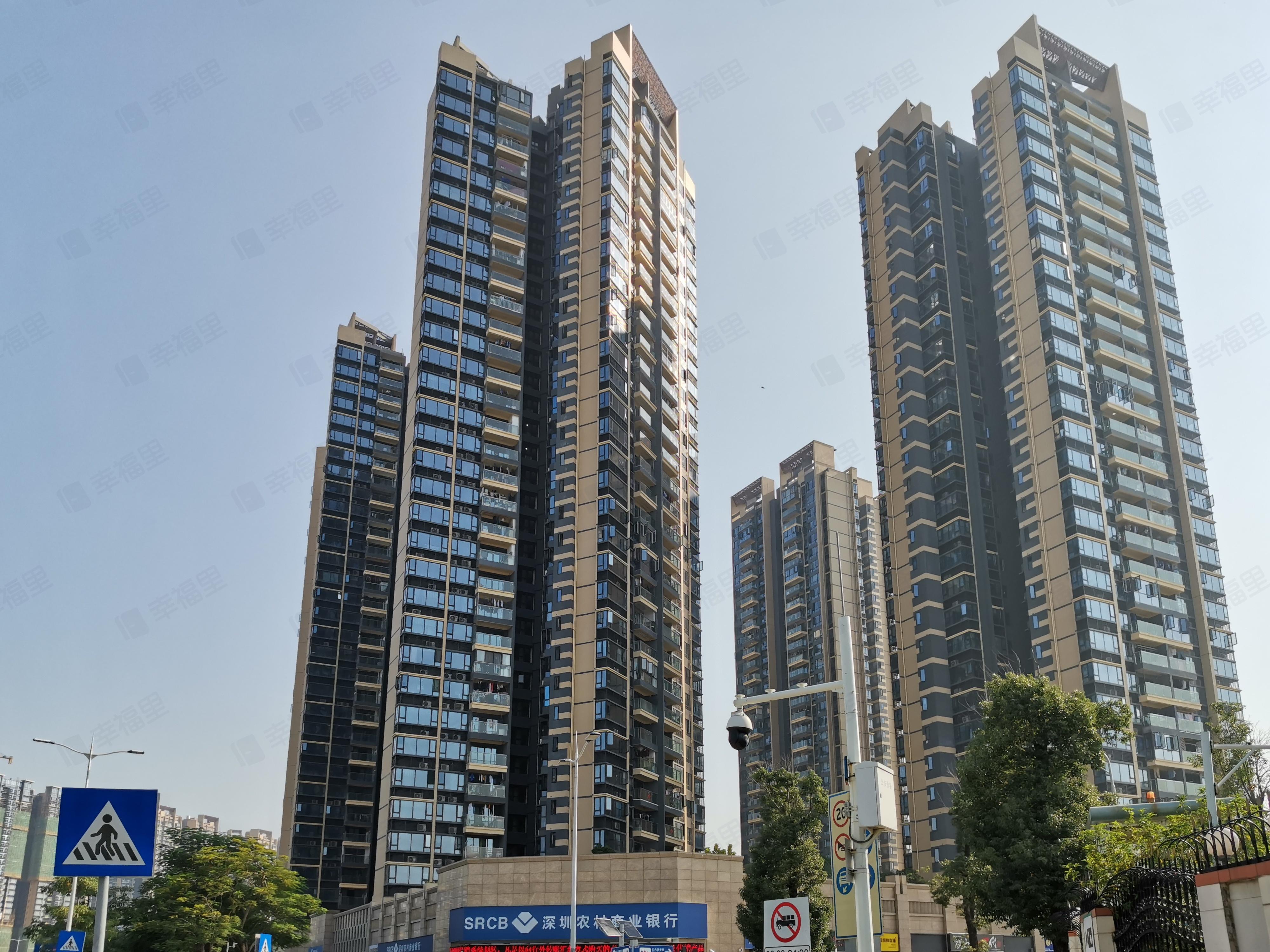 颐安都会中央(三期)小区效果图