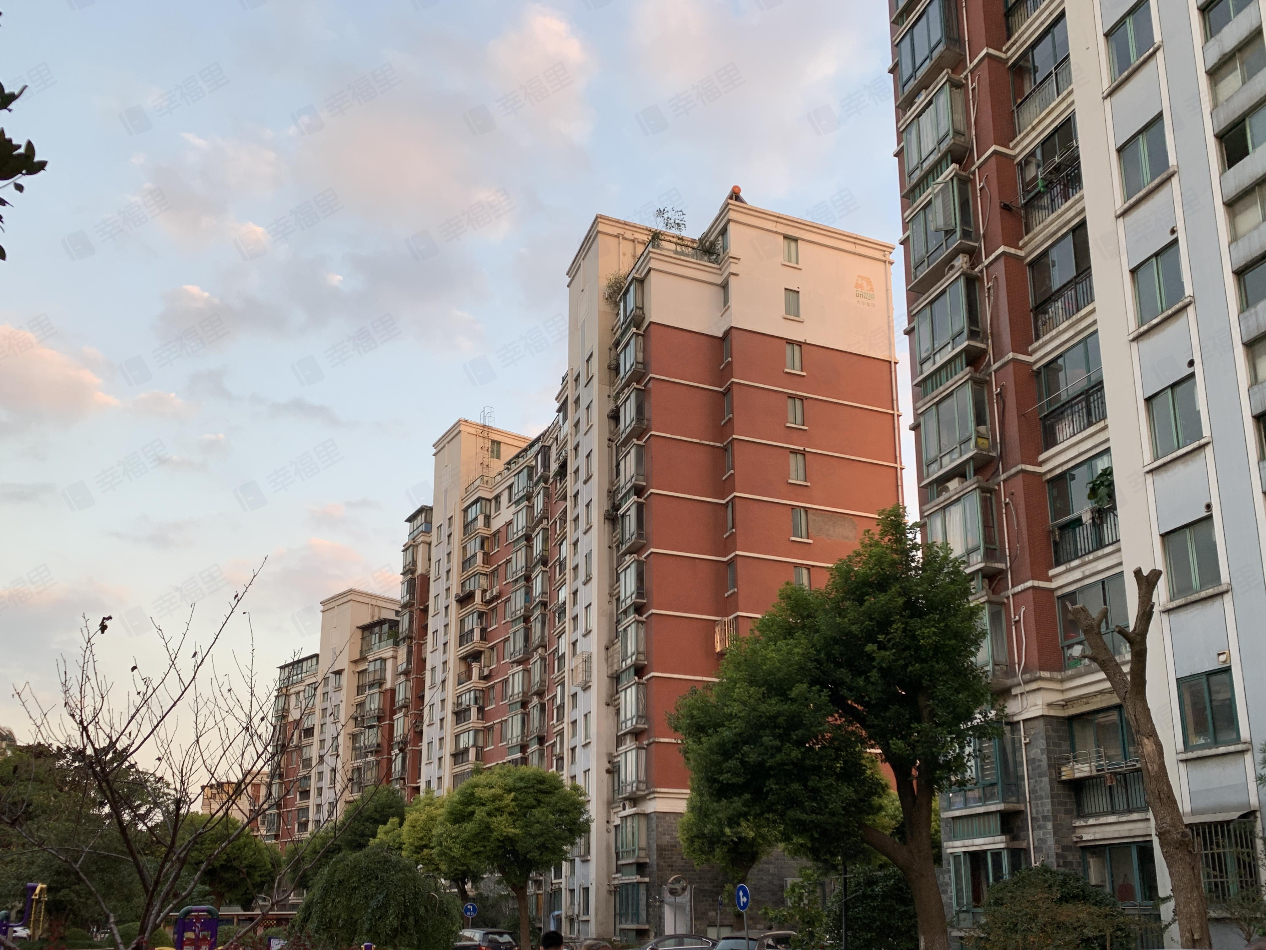 康泰东苑小区效果图