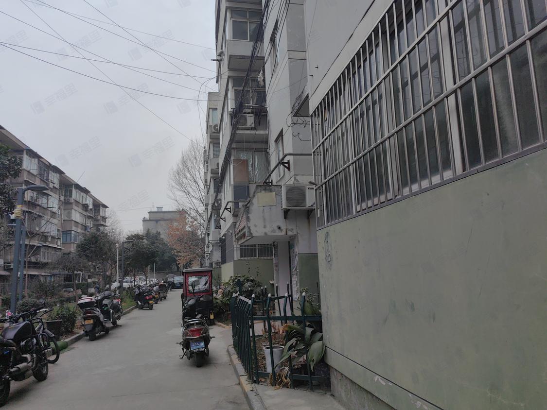 西安未央-矿山路/2001年建西酒小区