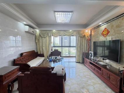 北京虎门国际公馆3室2厅118平中楼层/共18层