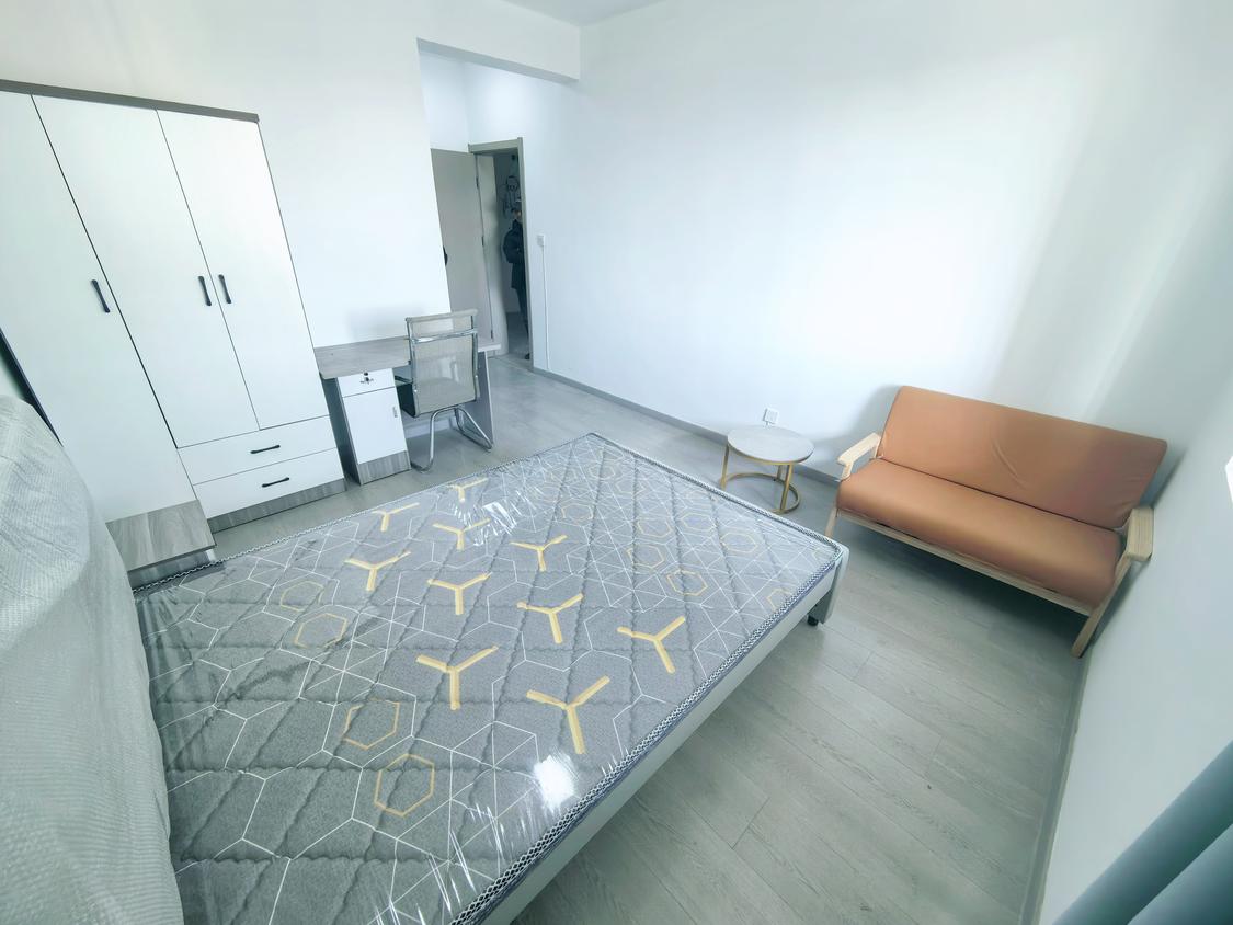 合租·荣盛花语城