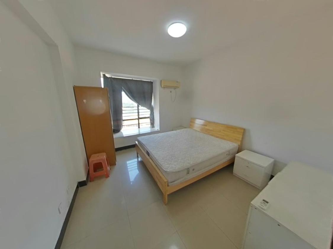 整租·丰泰华园山庄