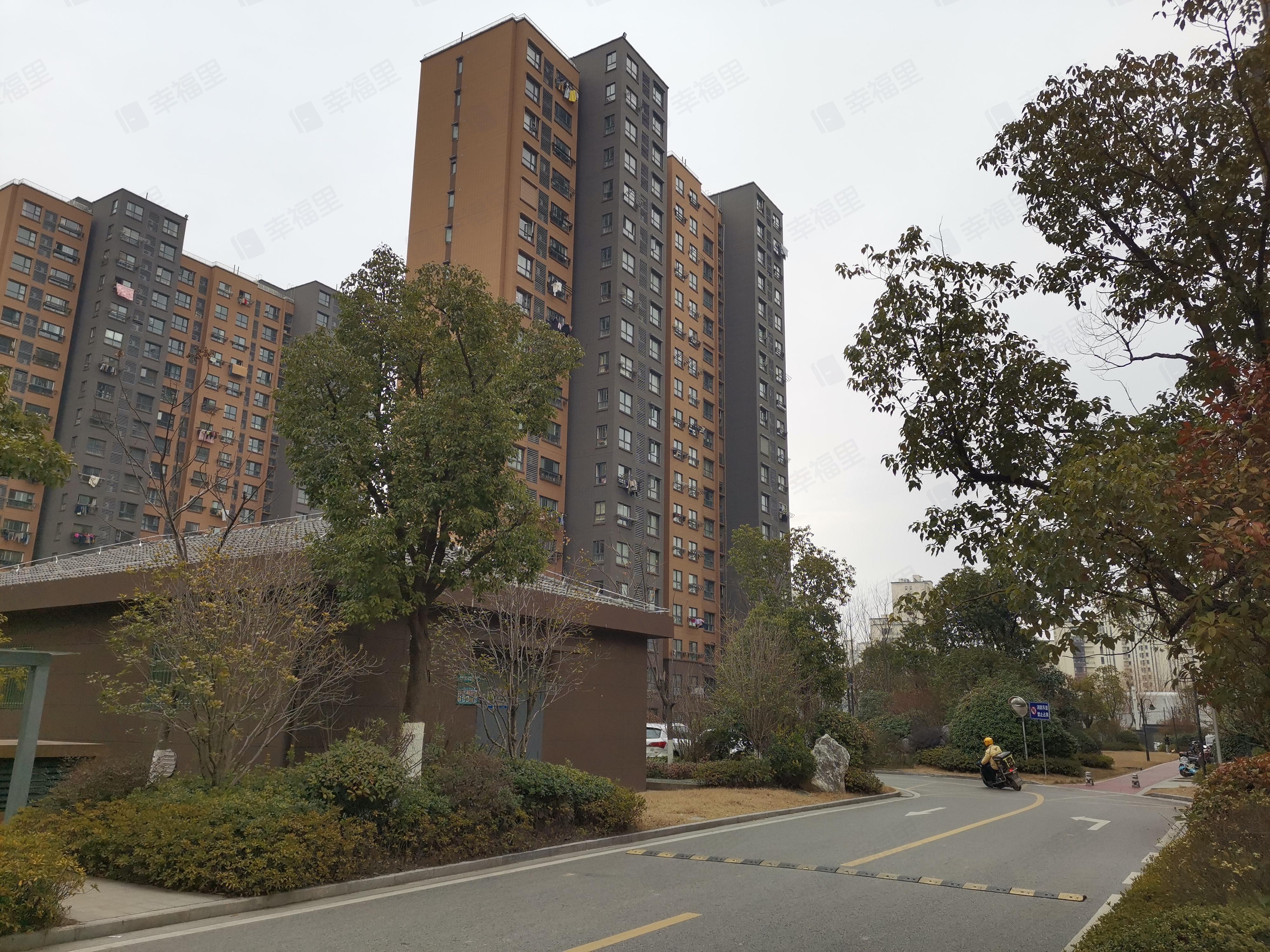 龙湖一号文墨花苑小区效果图