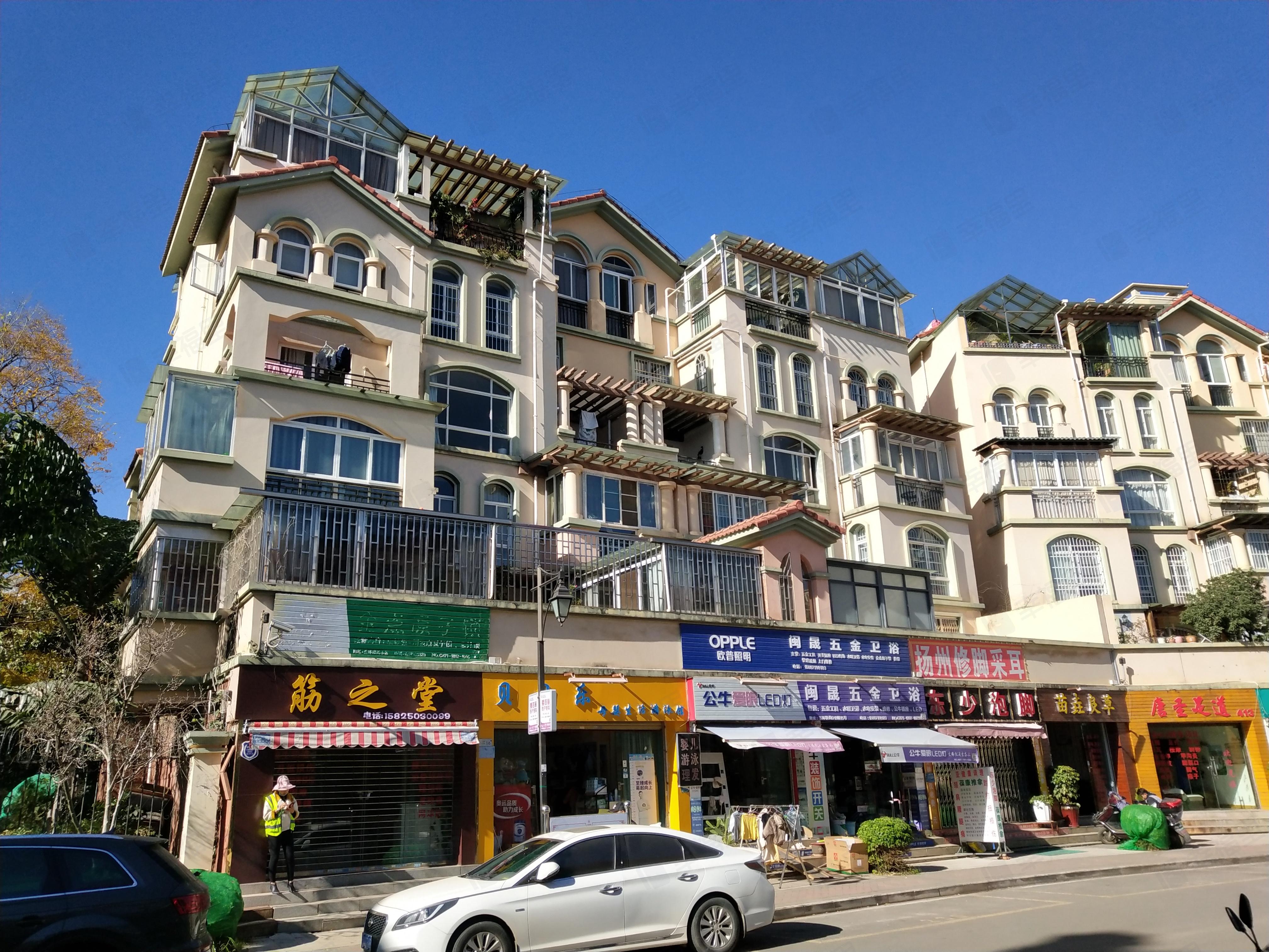 新亚洲体育城(五环锋尚)小区效果图