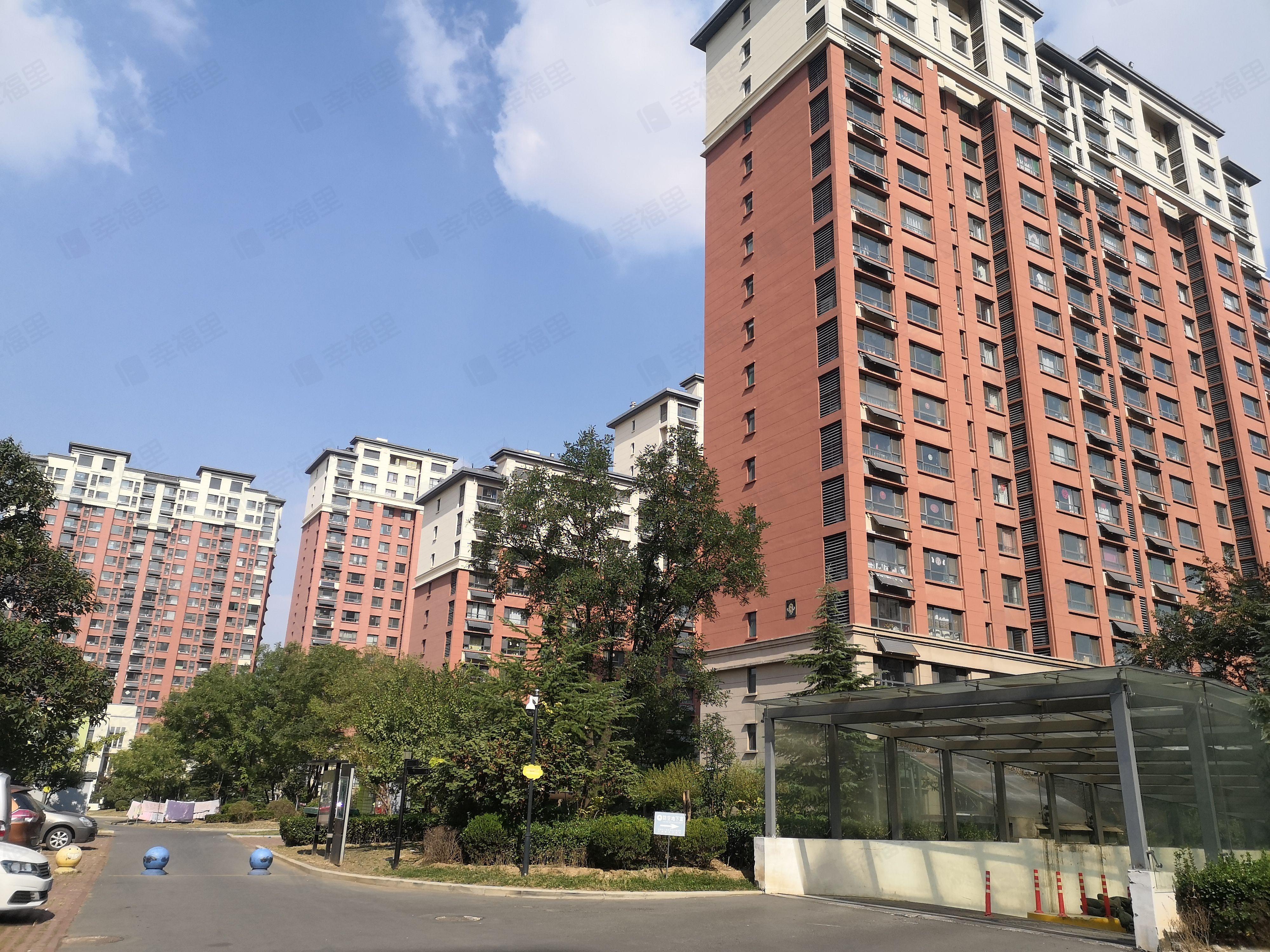 章丘唐人中心小区效果图