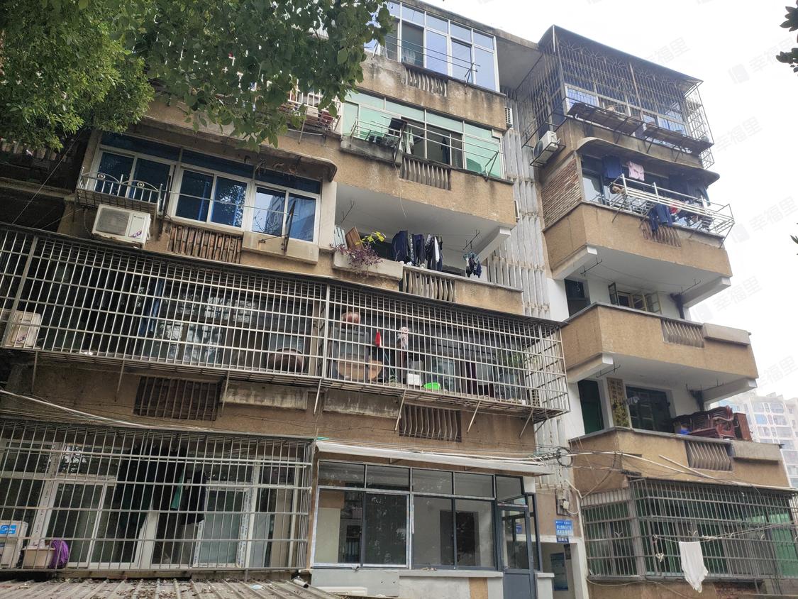 长沙岳麓-西湖公园/暂无年代胸科医院宿舍