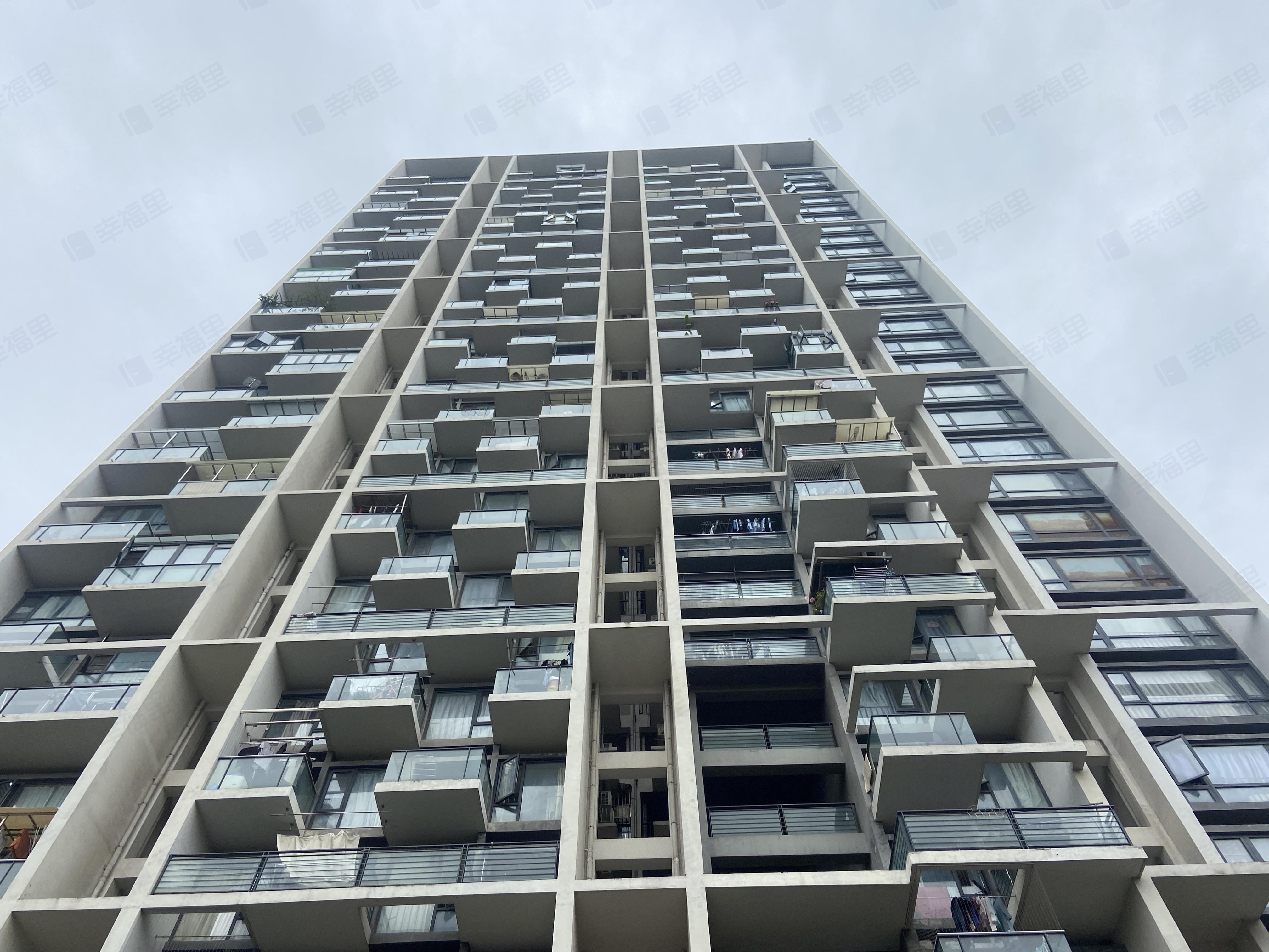 侨城馨苑小区效果图