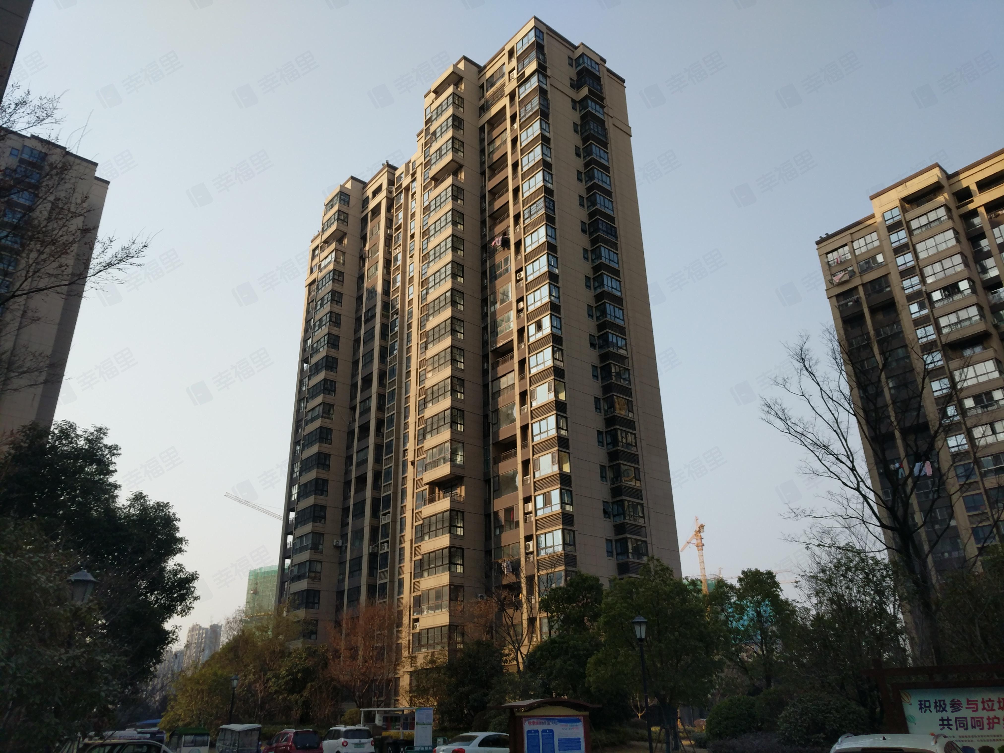 绿地高铁东城(二期)小区效果图