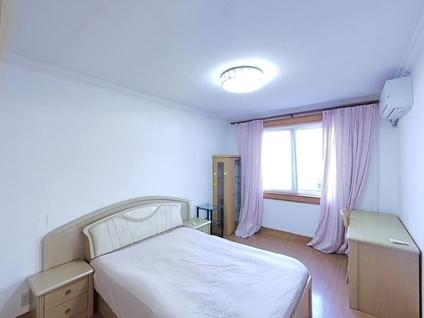 宝山淞宝整租 宝林三村2室1厅/52平/高楼层