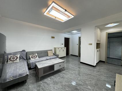 泉山汽车南站整租 新泉佳苑2室2厅/82平/高楼层