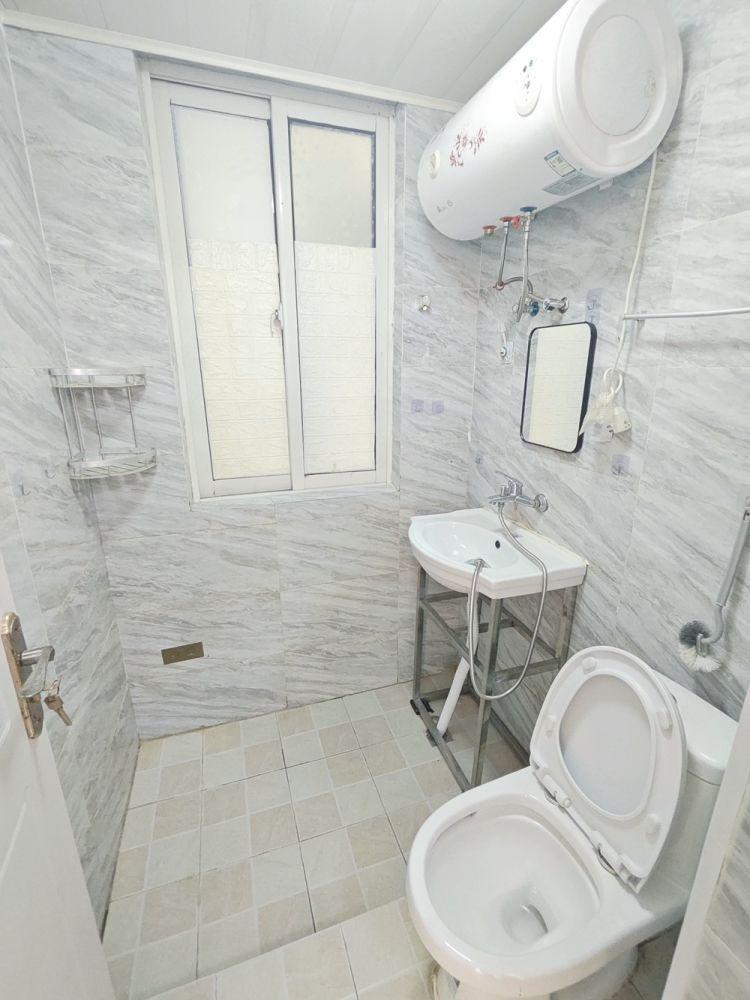 合租·万科城市花园(七莘路3333弄)