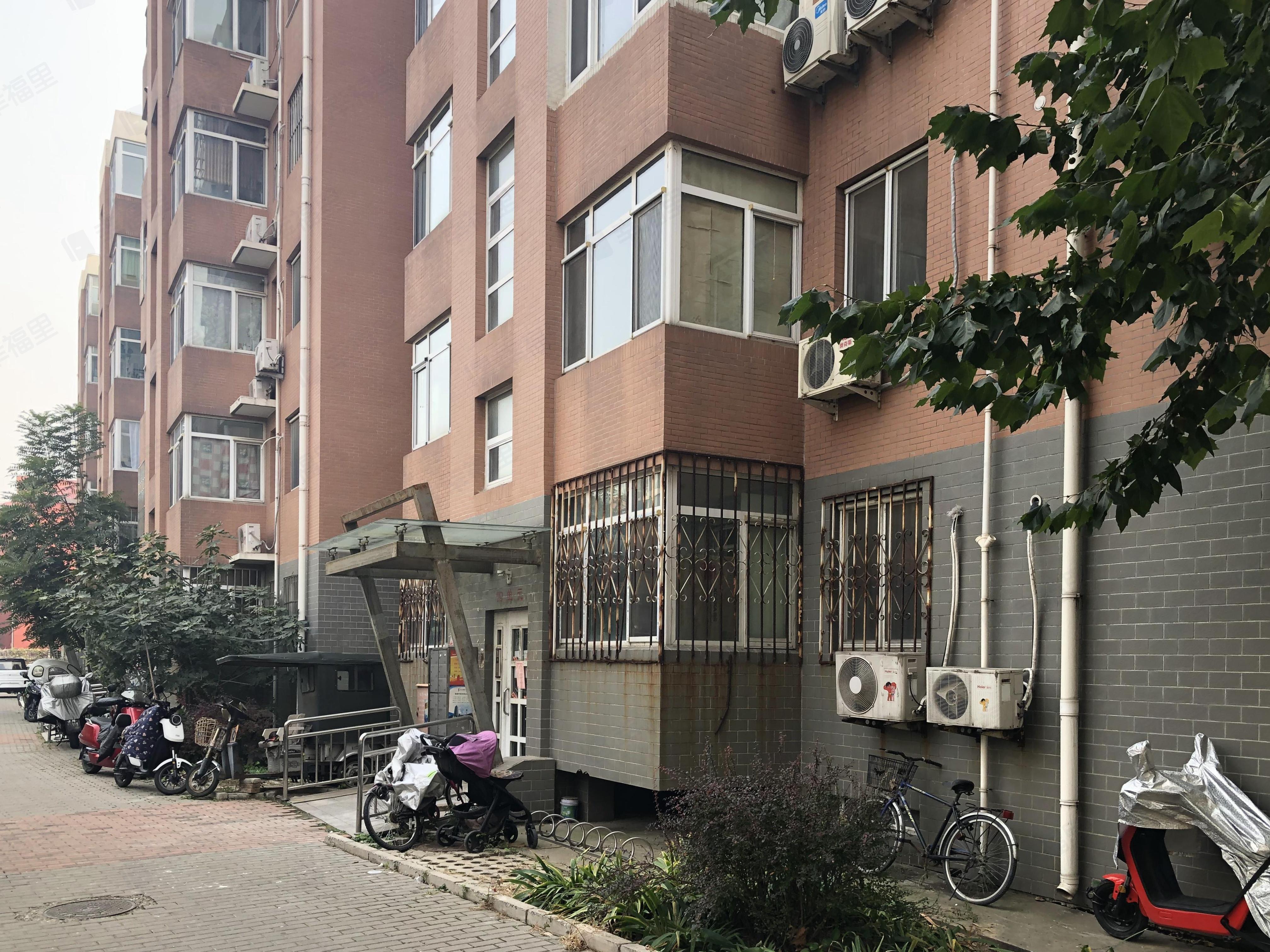 七彩华园小区效果图