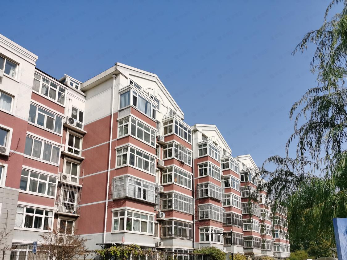 北京顺义-机场附近/2000年建铁匠营新村