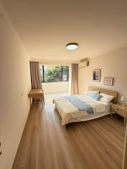 长宁中山公园整租 福安小区2室1厅/60平/中楼层