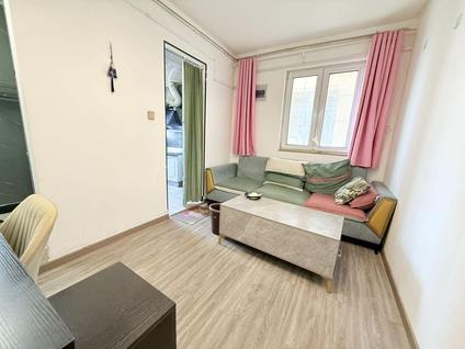 静安大宁合租 永灵小区2室1厅/60平/顶层