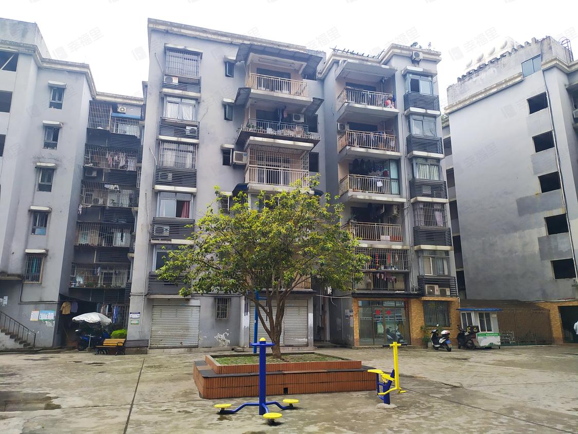 重庆巴南-南泉/暂无年代麒龙丽都