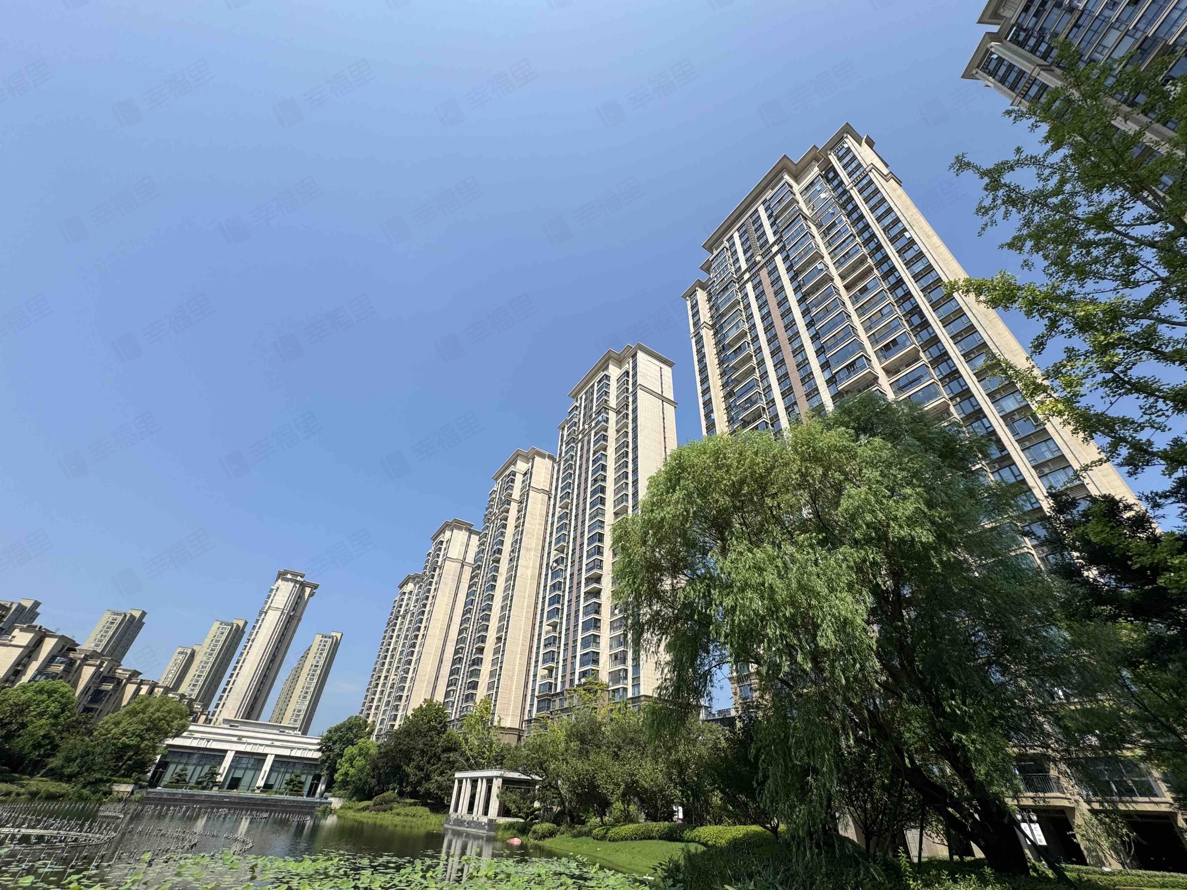 恒大悦龙台小区效果图