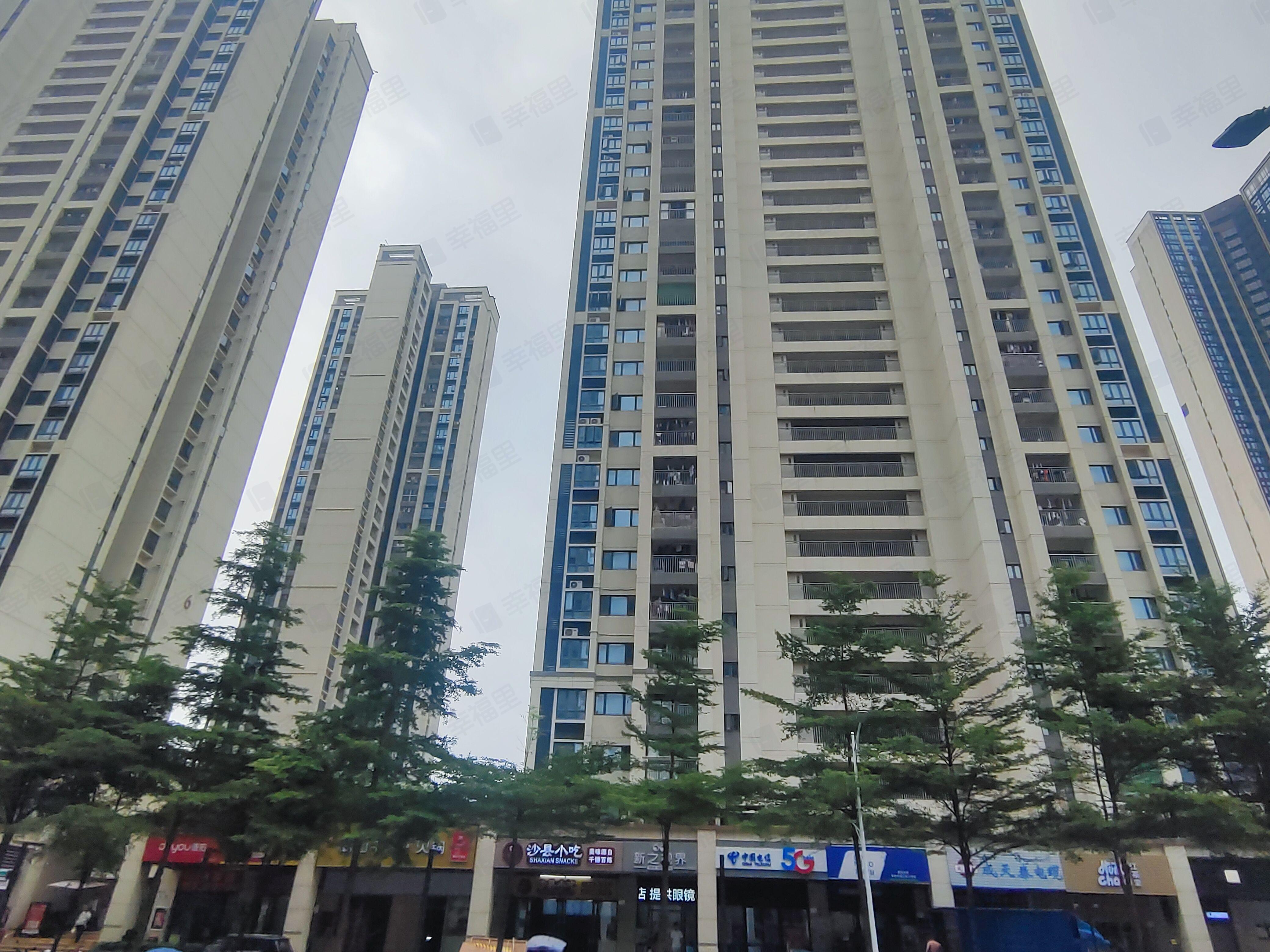 金地龙城中央(二期)小区效果图
