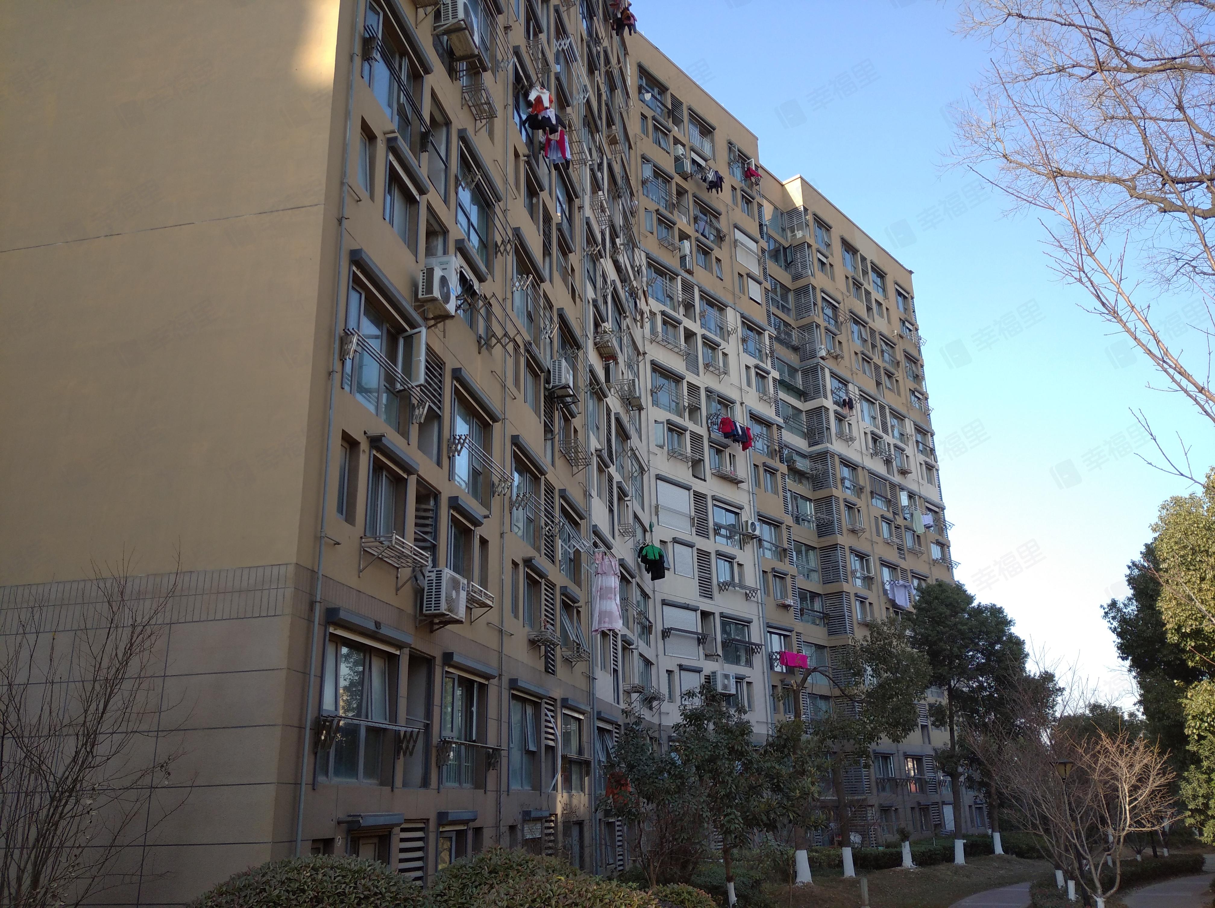 东郊小镇(第七街区)小区效果图