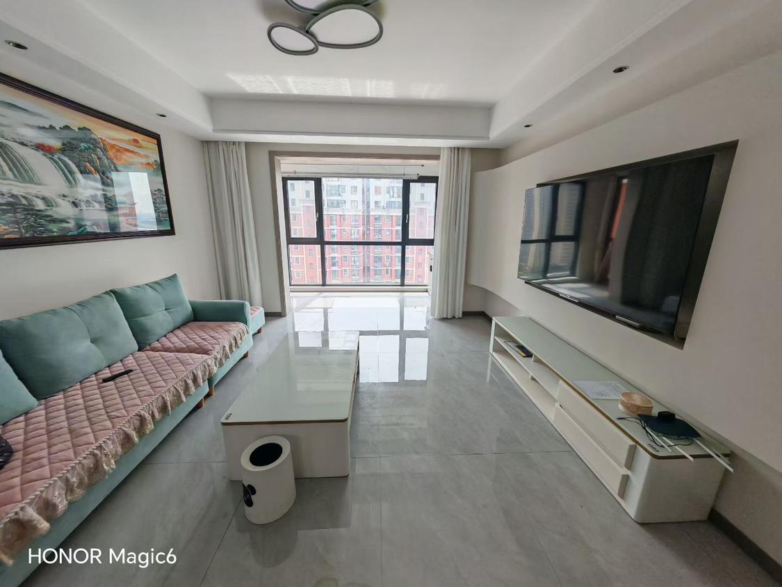 整租·爱法山水国际