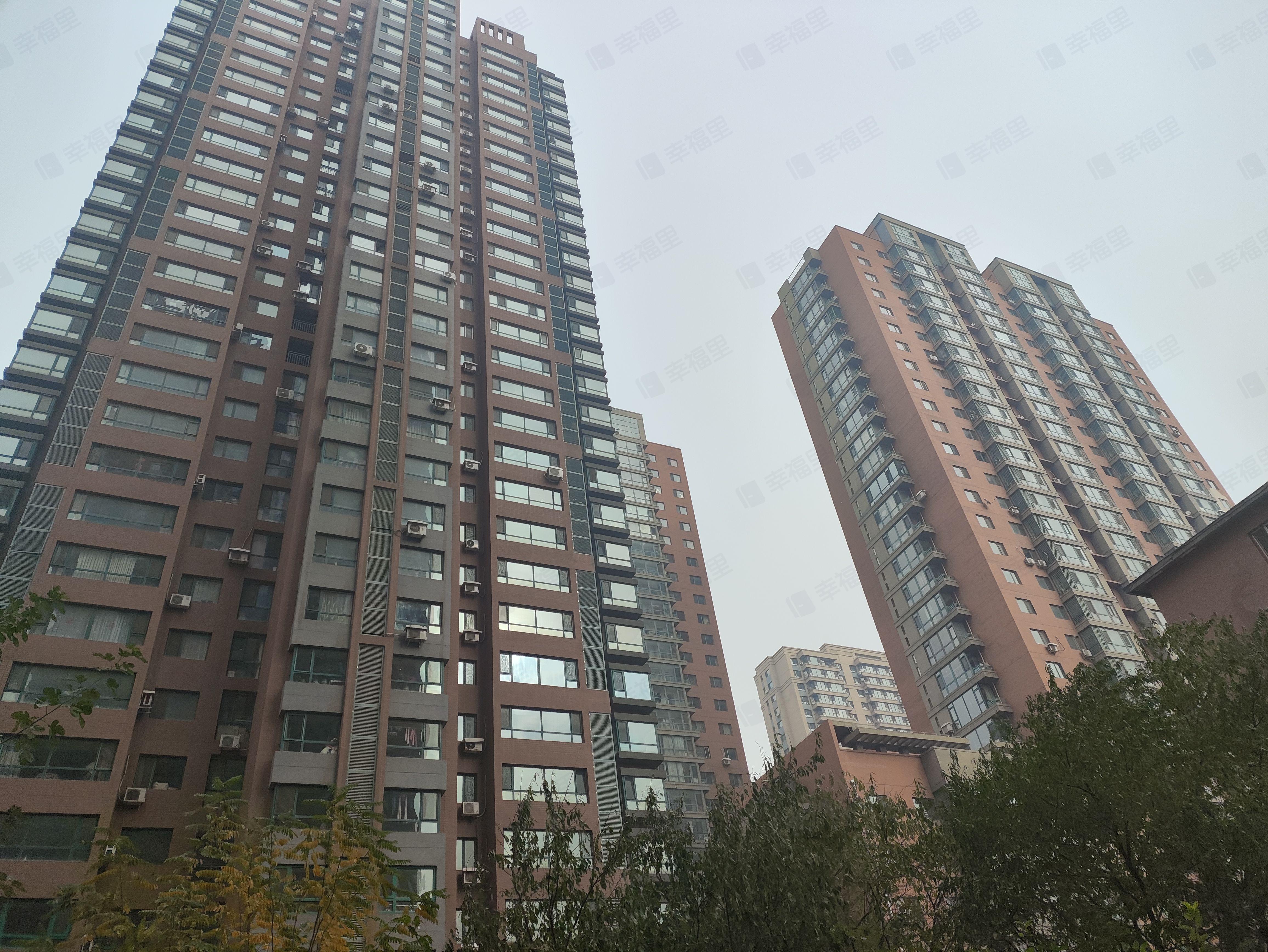 泊岸华庭小区效果图