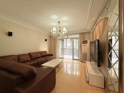 上海叠加苑3室2厅117.58平中楼层/共7层