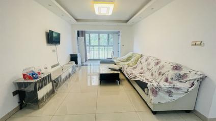 角美台商投资区龙池开发区整租 联发欣悦华庭4室2厅/120平/低楼层