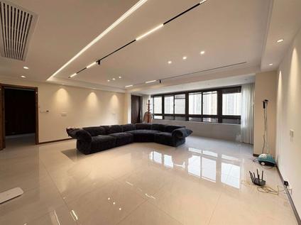 北京富园檀悦4室2厅153平高楼层/共10层