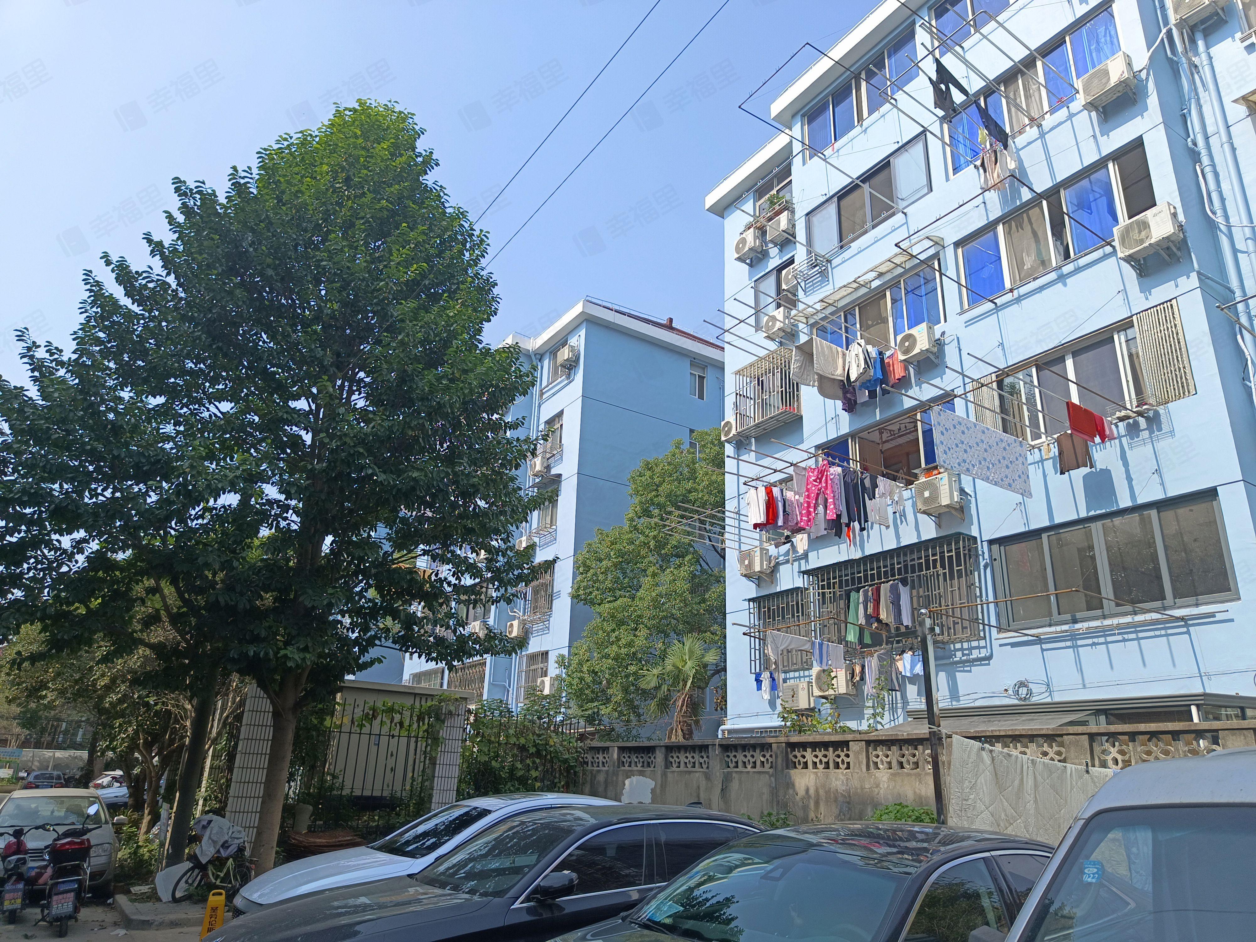 康管会住宅楼小区效果图