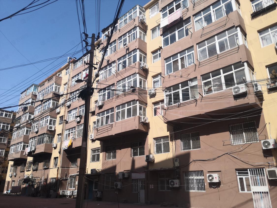北京李沧-青岛北站/暂无年代振华路130号小区