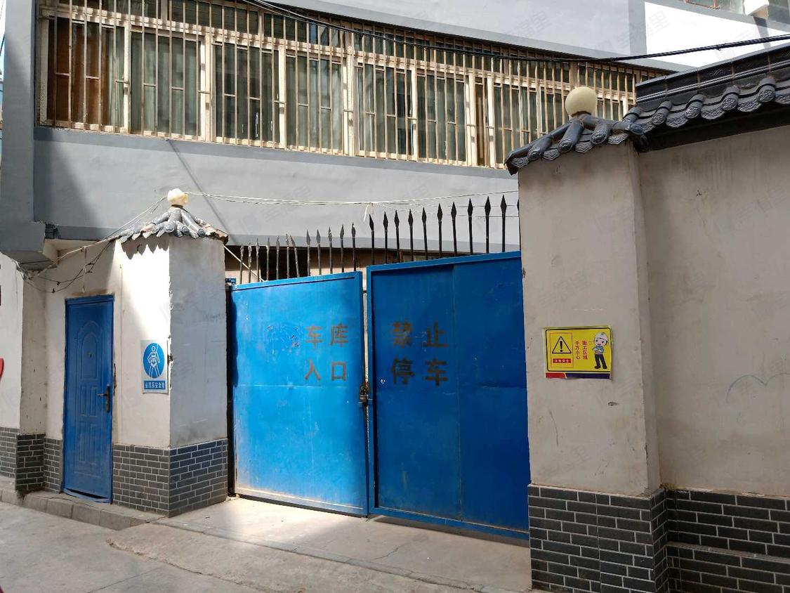 兰州城关-东方红广场/暂无年代甘肃省审计局家属院