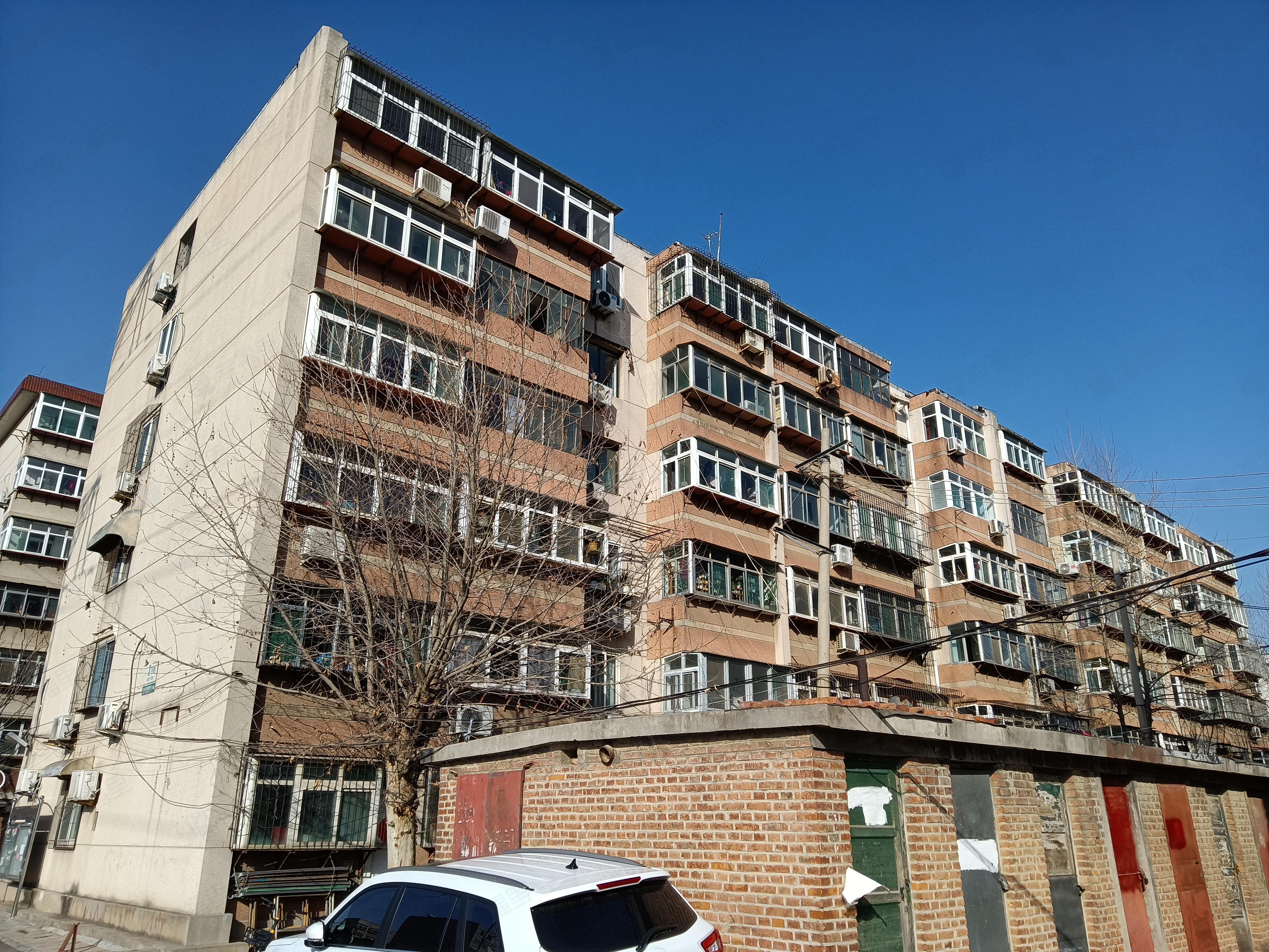 济微路炼油厂宿舍小区效果图