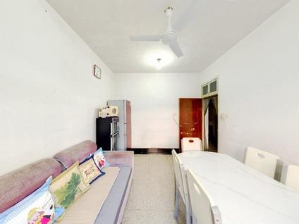 北京镇南新邨2室1厅81平底层/共6层