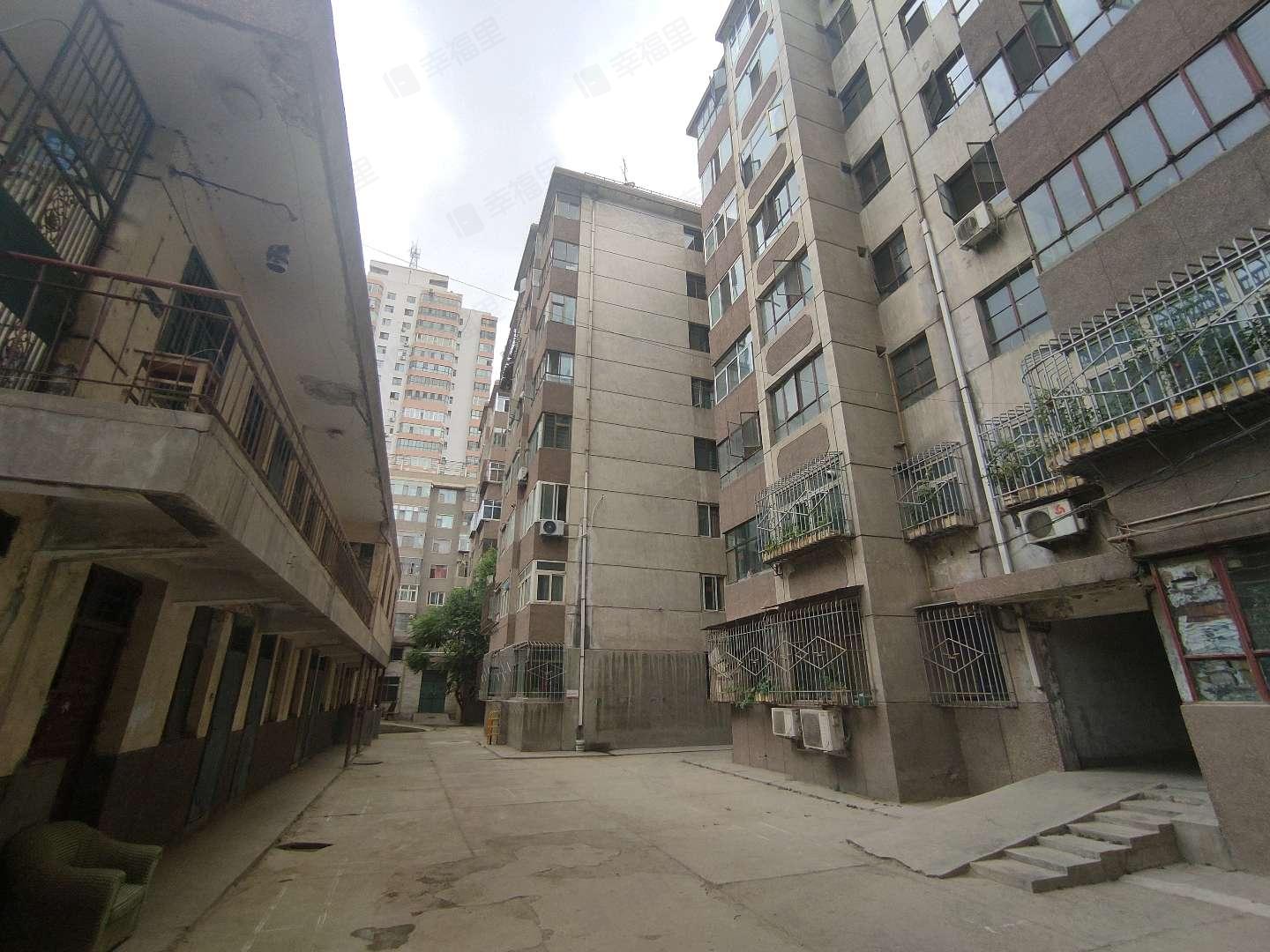 建行家属院(广场南口)小区效果图