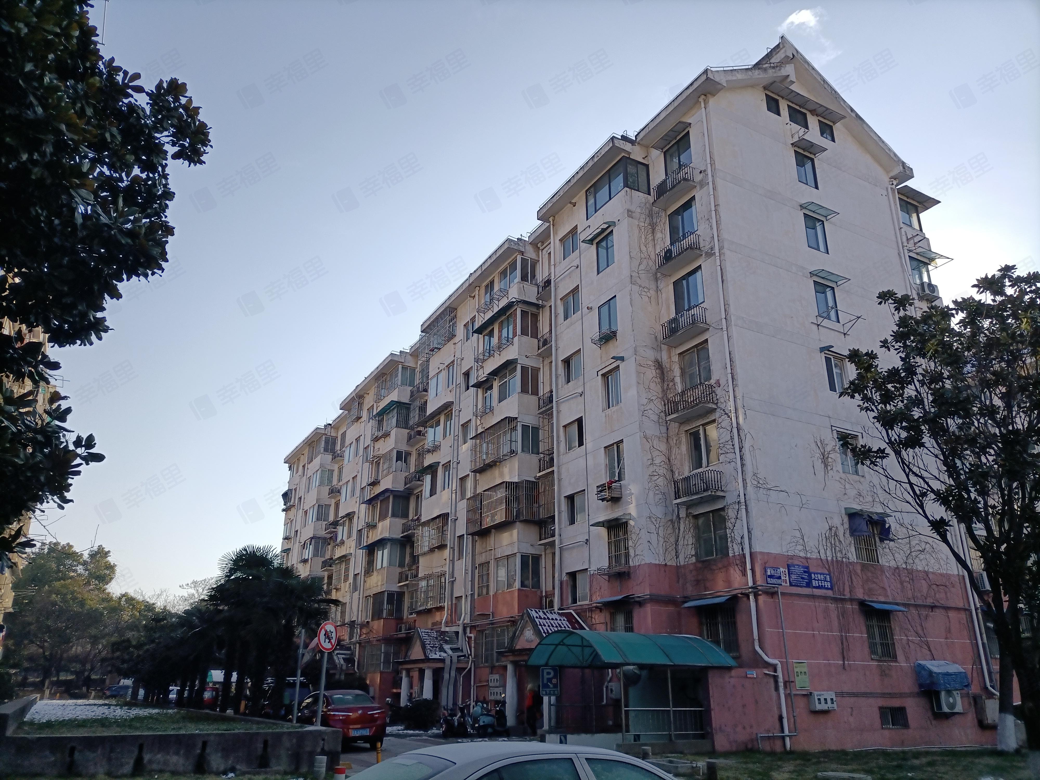 富丽山庄小区效果图