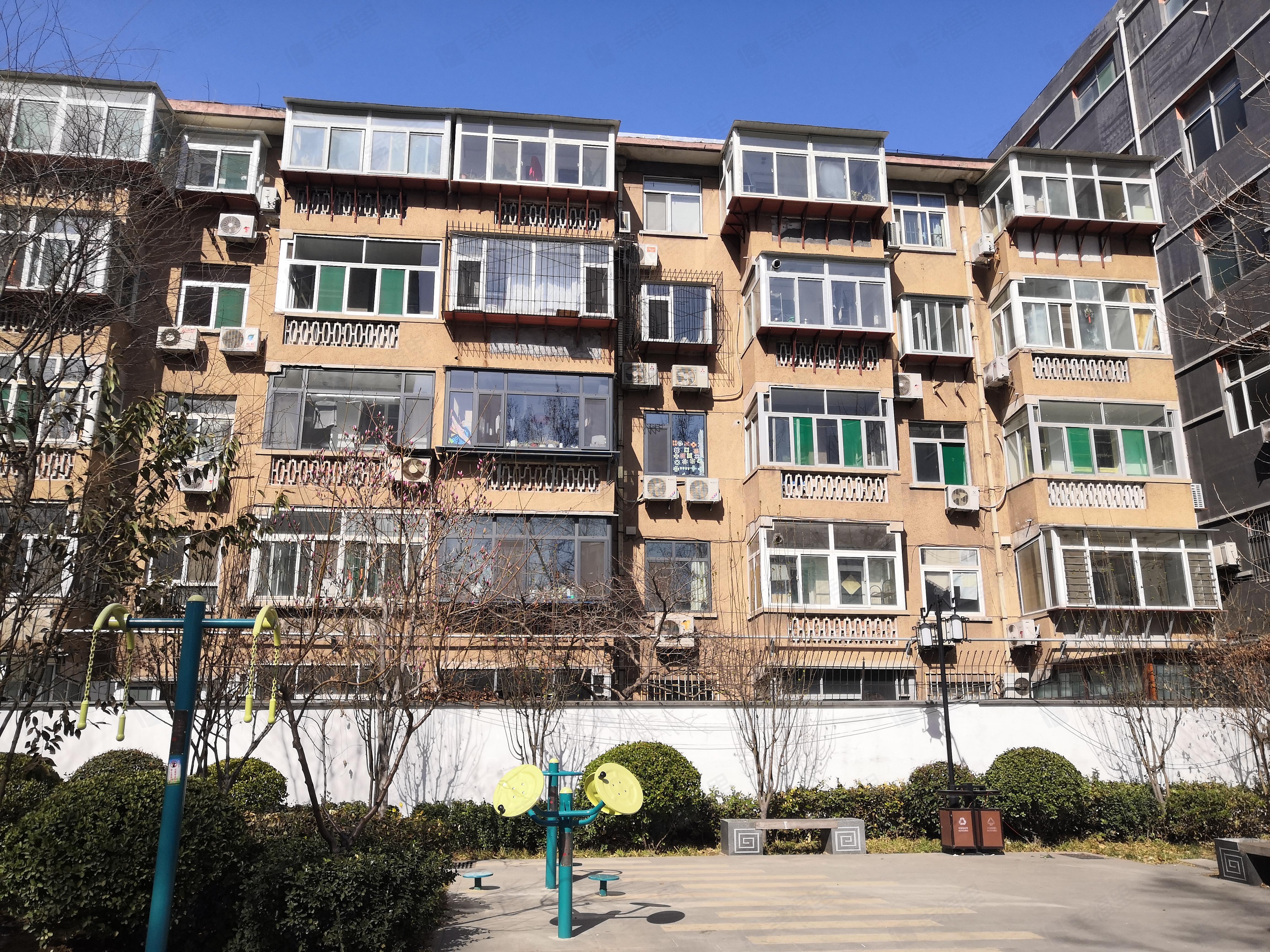 山东省新华书店宿舍小区效果图