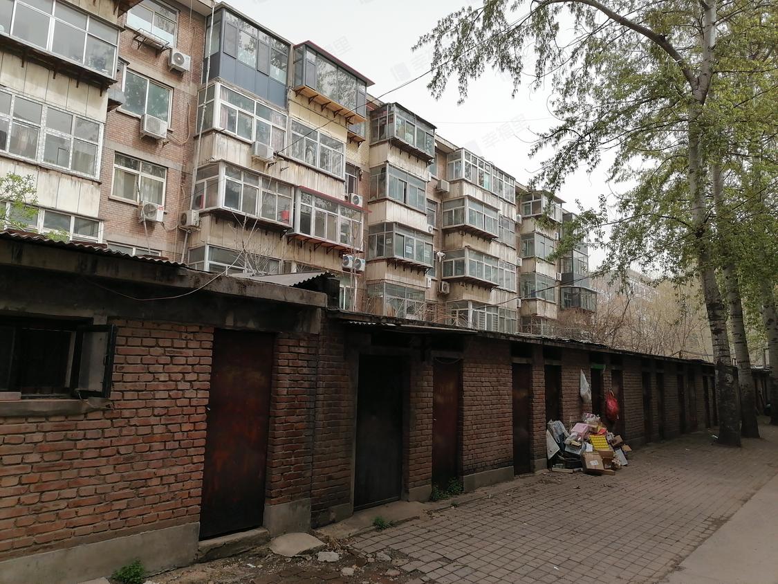 石家庄桥西-玉村/1983年建交通学校宿舍