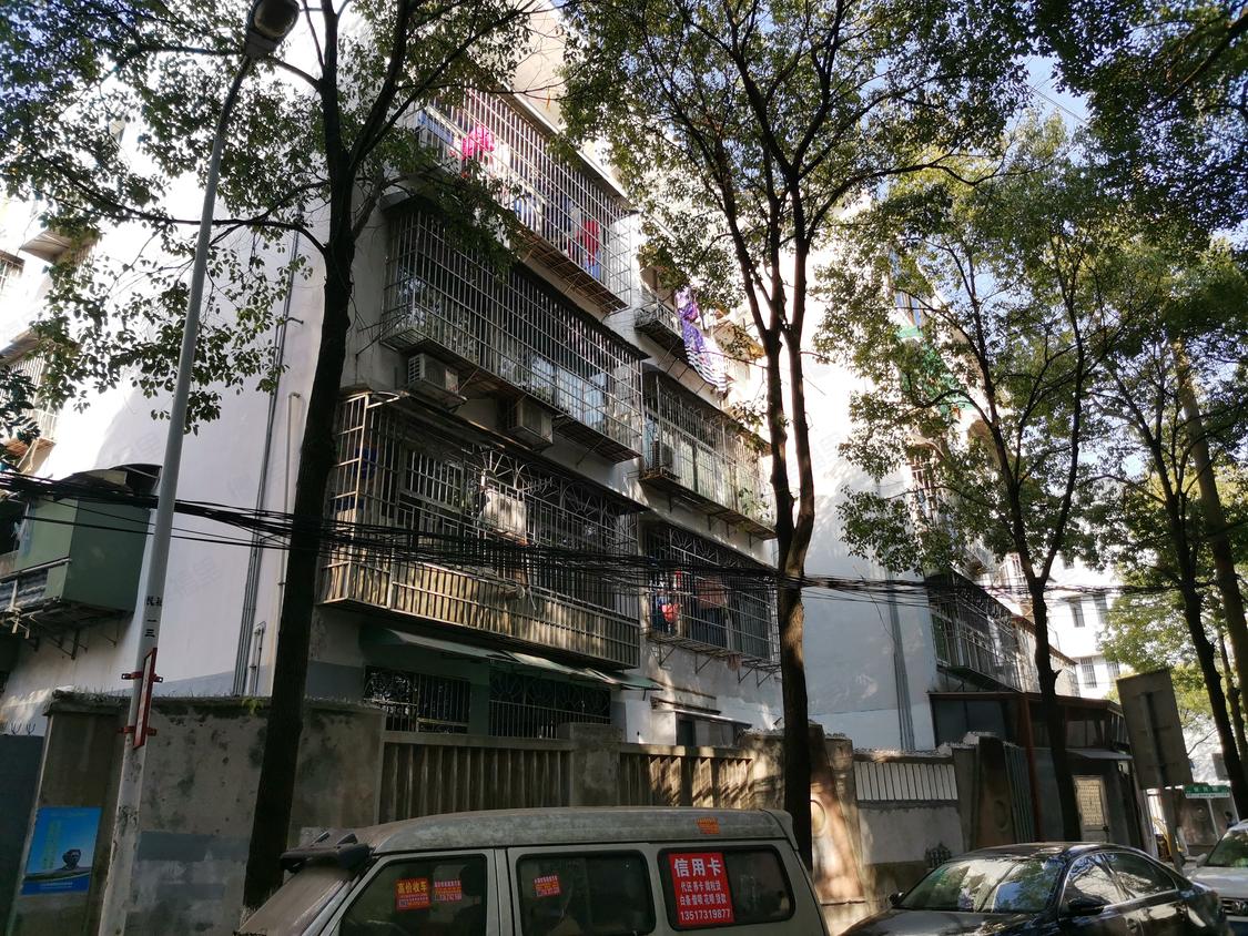 长沙岳麓-岳麓山大学城/2000年建市检察院石门楼宿舍区