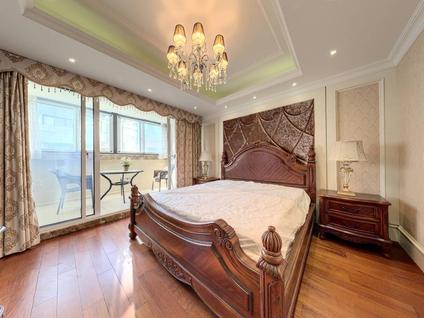 松江莘闵整租 沿海丽水馨庭(别墅)4室2厅/361平/底层