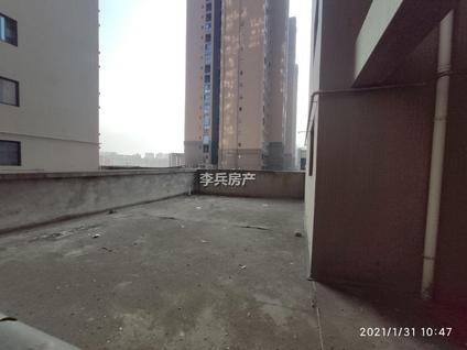 北京京基御府3室2厅112.84平低楼层/共25层