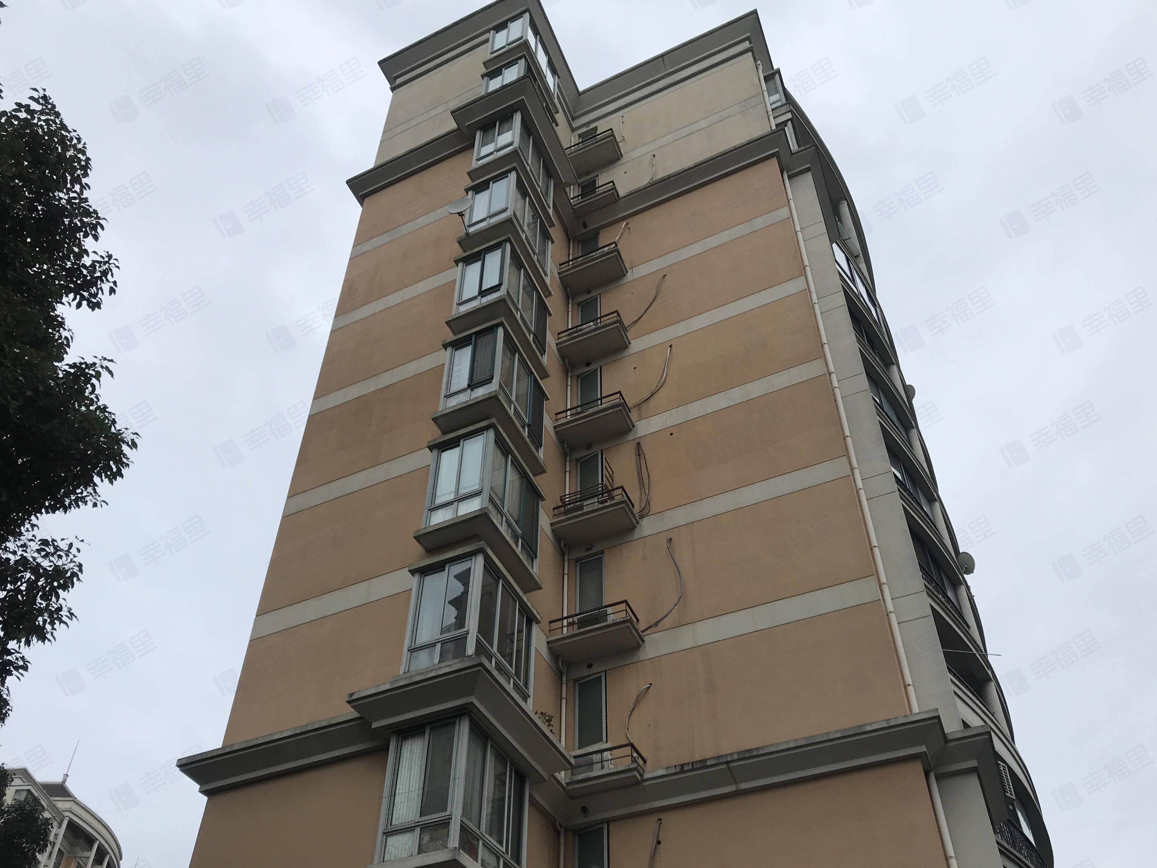 金桥爱建园小区效果图