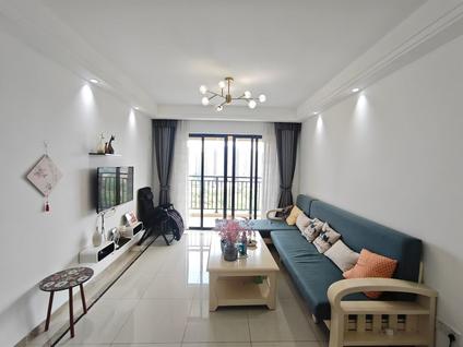 龙华椰海整租 中海锦城3室2厅/100平/中楼层