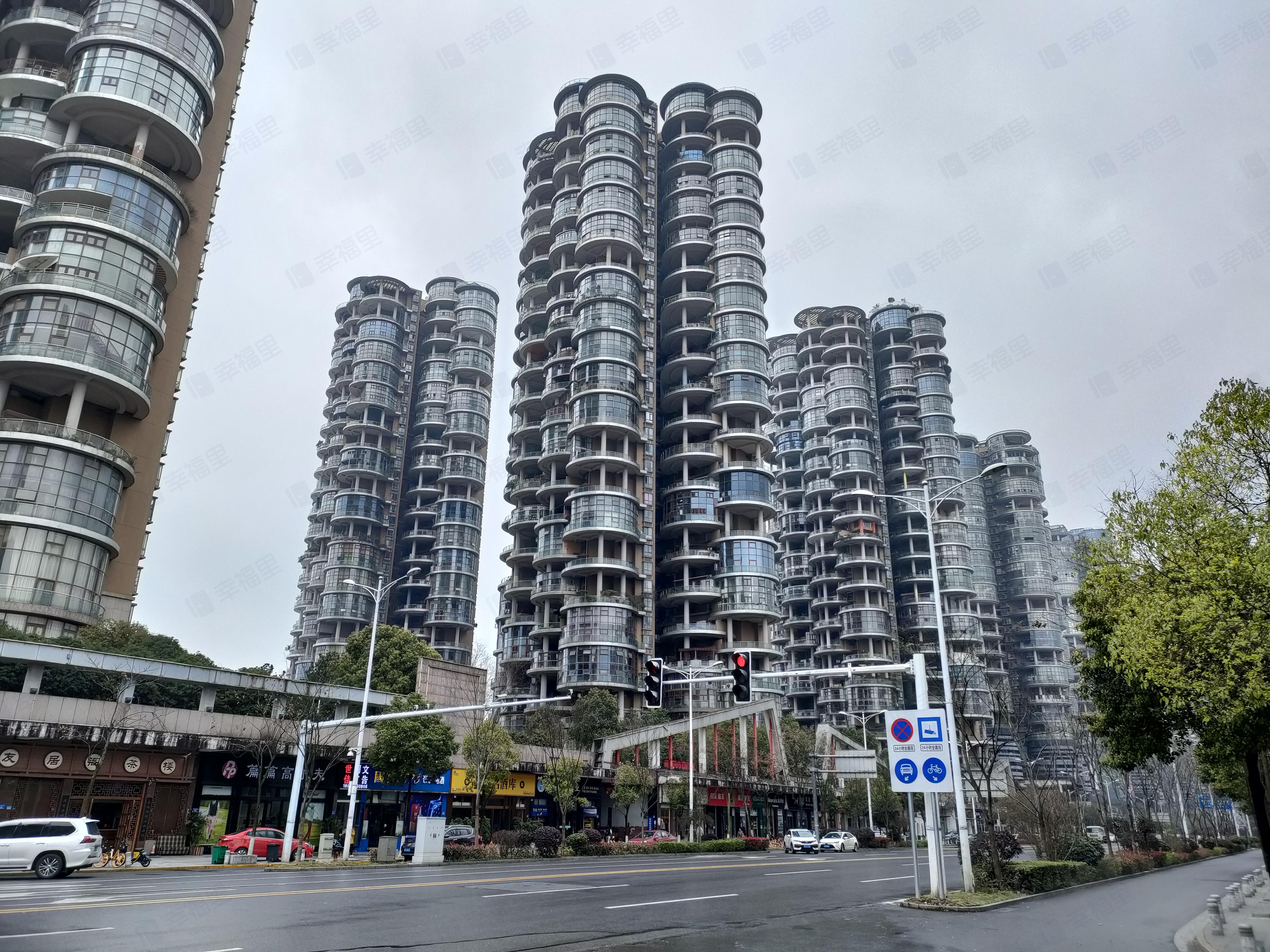 湘江豪庭小区效果图