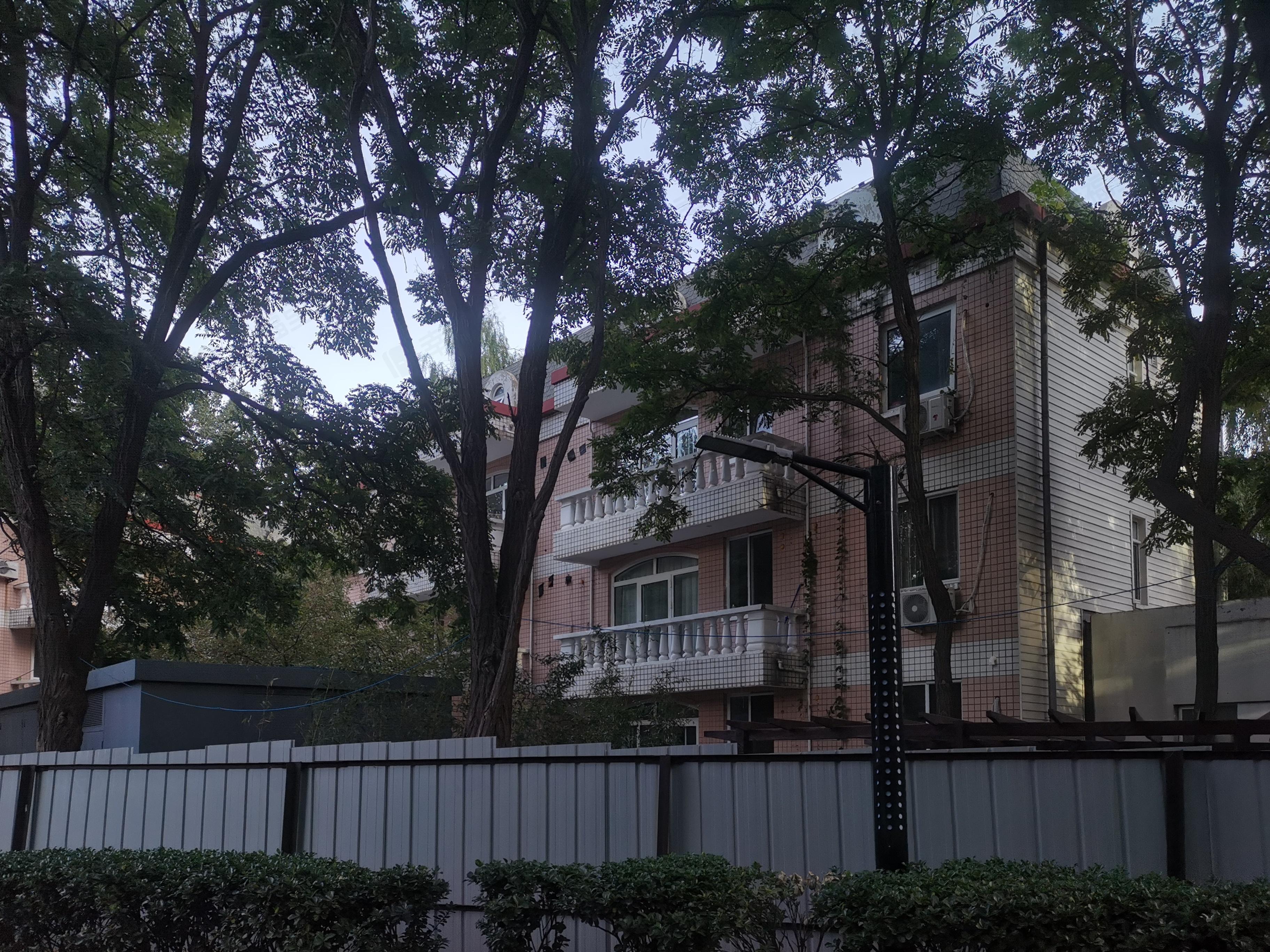 京润水上花园别墅小区效果图